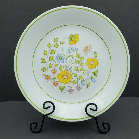 Corelle Meadow Salad Plates Corning 8.5" Yellow Blue Pink Floral Lunch Plates - Picture 2 of 6